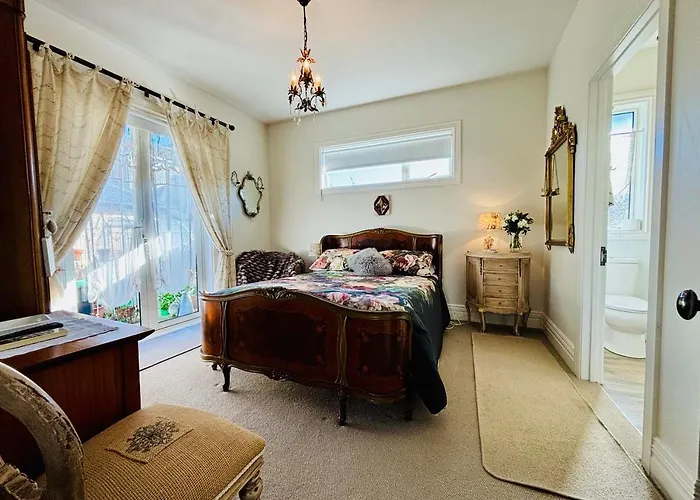 Papanui Paris Inspired Apartment